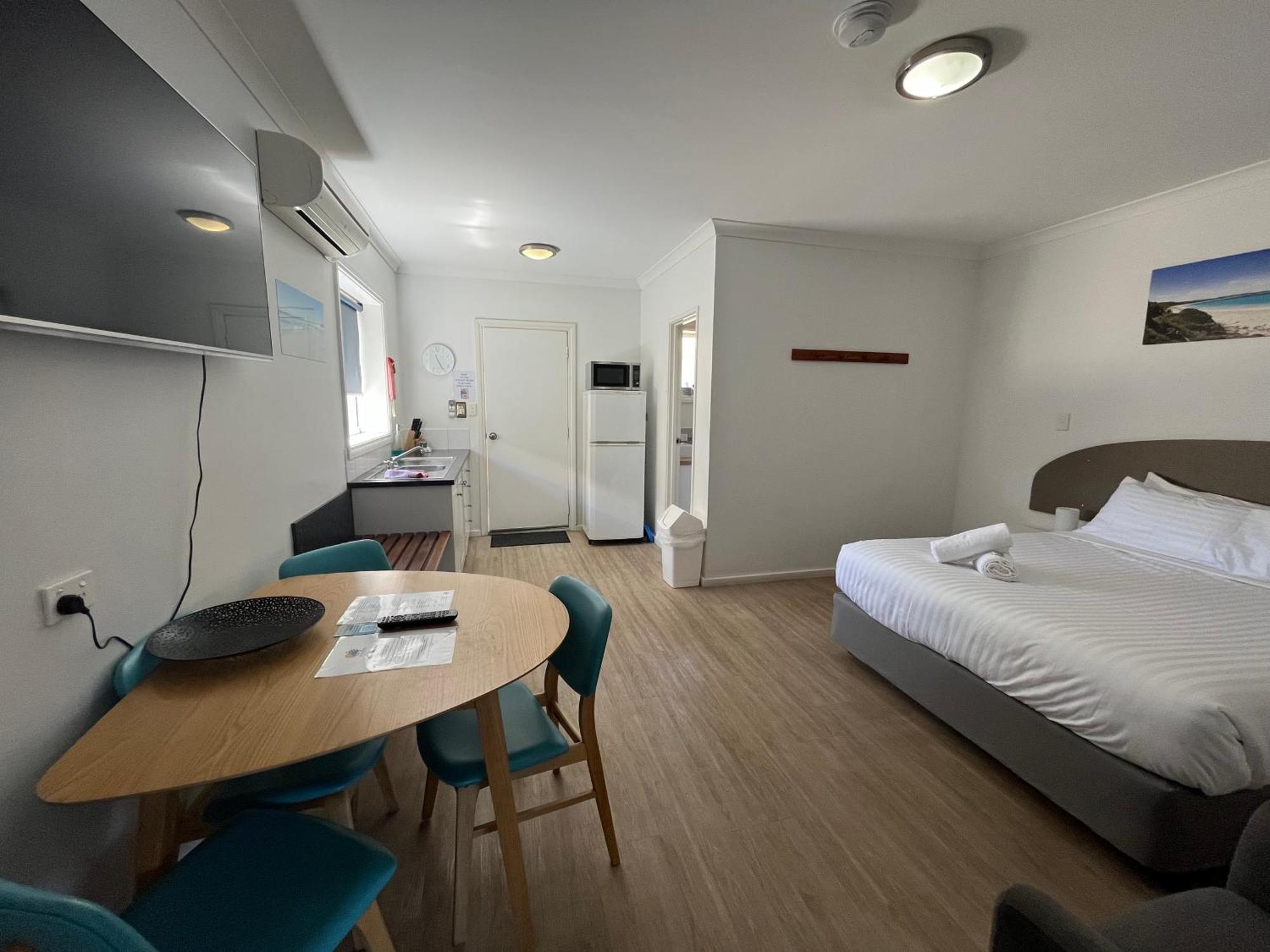 Clearwater Motel Apartments Esperance Eksteriør bilde