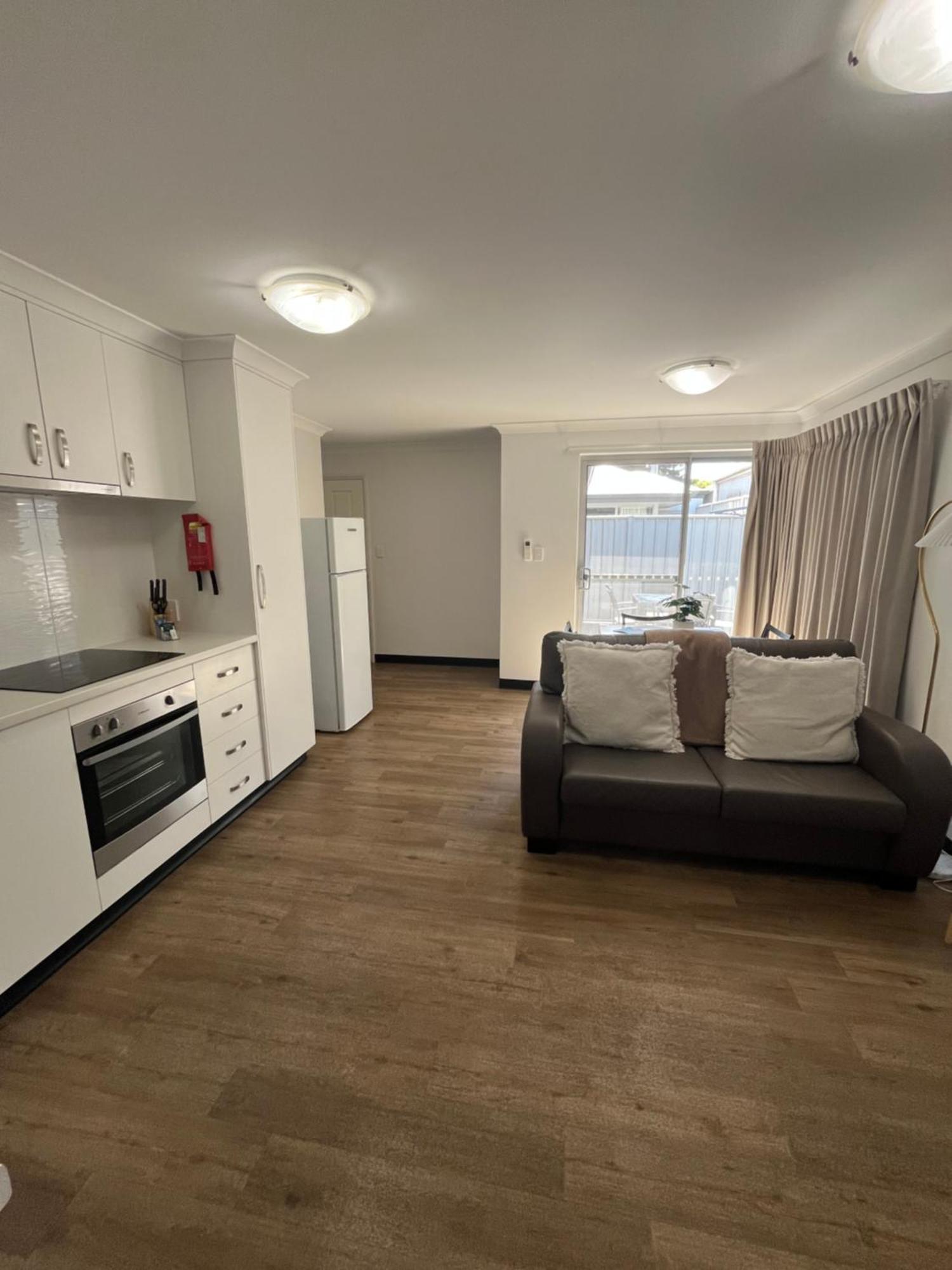 Clearwater Motel Apartments Esperance Eksteriør bilde