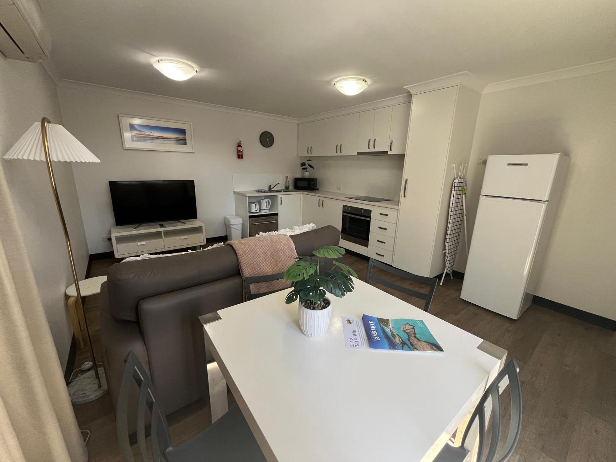 Clearwater Motel Apartments Esperance Eksteriør bilde